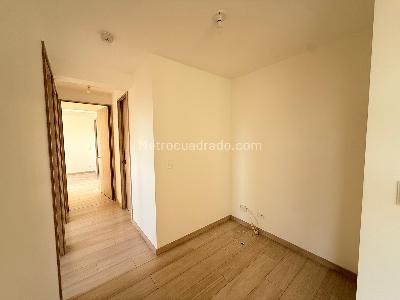 Apartamento de 3 alcobas en venta en San Antonio De Pereira, Rionegro, 80 m² · foto 8 de 14