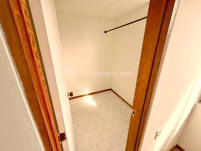 Apartamento en venta en Castropol, Medellín · foto 10 de 16