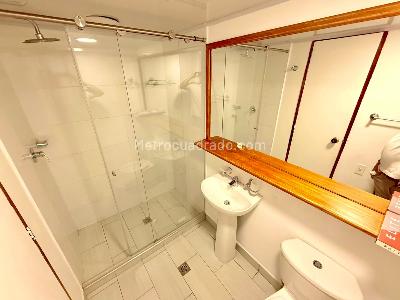 Apartamento en venta en Castropol, Medellín · foto 2 de 16