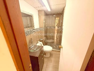 Apartamento en venta en Castropol, Medellín · foto 5 de 16
