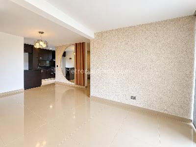 Apartamento de 3 alcobas en venta en Loma De Los Bernal, Medellín, 80 m² · foto 8 de 20