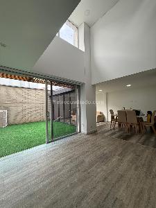 Casa de 2 alcobas en venta en El Porvenir, Rionegro, 200 m² · foto 3 de 20