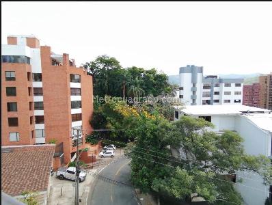 Apartamento de 3 alcobas en venta en La Arboleda, Cali, 183 m² · foto 13 de 13