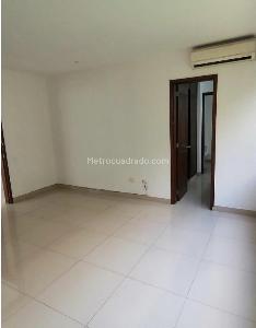 Apartamento de 3 alcobas en venta en La Arboleda, Cali, 183 m² · foto 4 de 13