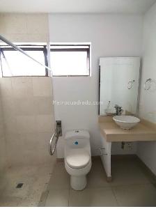 Apartamento de 3 alcobas en venta en La Arboleda, Cali, 183 m² · foto 9 de 13