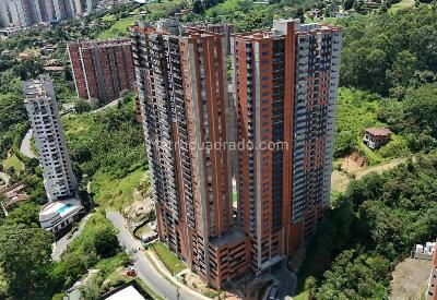 Apartamento de 3 alcobas en venta en Las Lomitas, Sabaneta, 83 m² · foto 5 de 7