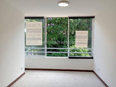 Apartamento de 3 alcobas en arriendo en Suramericana, Medellín, 70 m² · foto 10 de 19