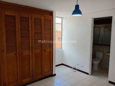 Apartamento de 3 alcobas en arriendo en Suramericana, Medellín, 70 m² · foto 11 de 19
