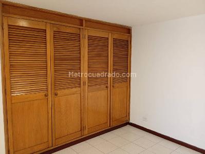 Apartamento de 3 alcobas en arriendo en Suramericana, Medellín, 70 m² · foto 15 de 19
