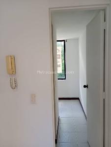 Apartamento de 3 alcobas en arriendo en Suramericana, Medellín, 70 m² · foto 4 de 19