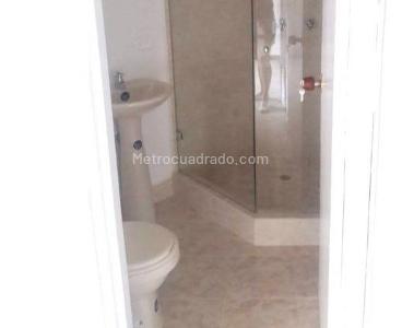 Apartamento de 5 alcobas en venta en Calasanzs, Medellín, 100 m² · foto 10 de 12