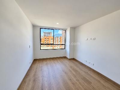 Apartamento de 3 alcobas en venta en Lorena, Medellín, 82 m² · foto 7 de 19