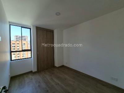 Apartamento de 3 alcobas en venta en Lorena, Medellín, 82 m² · foto 9 de 19