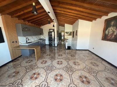 Casa de 3 alcobas en venta en Zona 6, Envigado, 101 m² · foto 3 de 13
