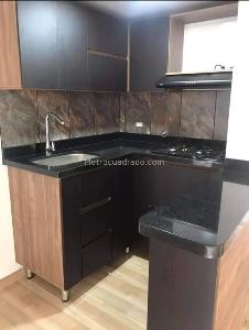 Apartamento de 3 alcobas en venta en Robledo Pajarito, Medellín, 48 m² · foto 1 de 7