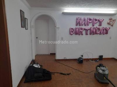 Apartamento de 2 alcobas en venta en Las Acacias, Medellín, 74 m² · foto 3 de 10