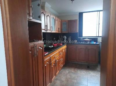Apartamento de 2 alcobas en venta en Las Acacias, Medellín, 74 m² · foto 5 de 10