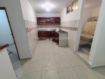 Casa de 3 alcobas en venta en Gerona, Medellín, 93 m² · foto 10 de 15