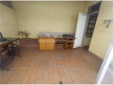 Casa de 5 alcobas en venta en Laureles, Medellín, 225 m² · foto 18 de 19