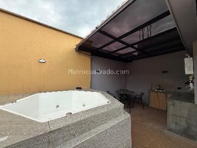 Apartamento de 2 alcobas en venta en Envigado, Medellín, 175 m² · foto 12 de 12
