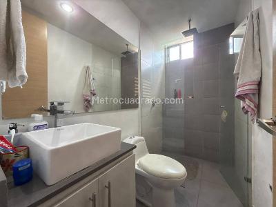 Apartamento de 2 alcobas en venta en Loma Del Esmeraldal, Envigado · foto 15 de 20