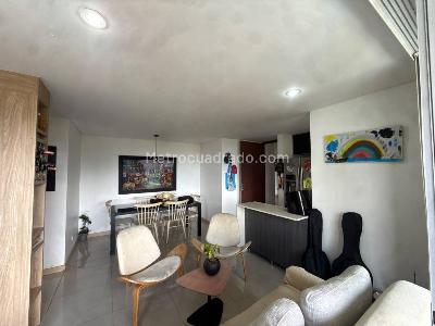 Apartamento de 2 alcobas en venta en Loma Del Esmeraldal, Envigado · foto 2 de 20