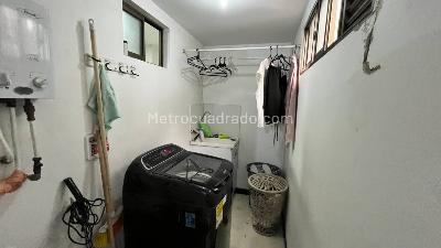 Apartamento de 2 alcobas en venta en Obrero, Envigado, 106 m² · foto 19 de 20