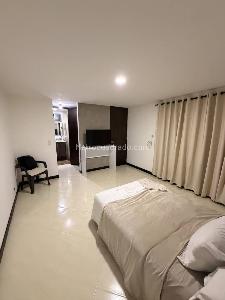 Apartamento de 2 alcobas en venta en Obrero, Envigado, 106 m² · foto 9 de 20