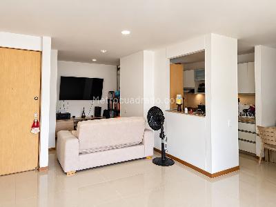 Apartamento de 3 alcobas en venta en Cali, Cali, 98 m² · foto 3 de 20