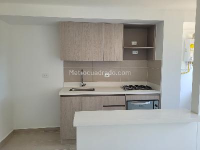 Apartamento de 2 alcobas en arriendo en Los Colegios, Rionegro, 68 m² · foto 3 de 5