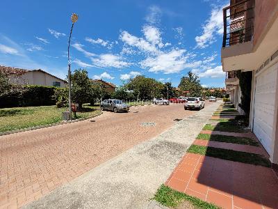 Casa de 3 alcobas en arriendo en Gualanday, Rionegro, 147 m² · foto 3 de 20