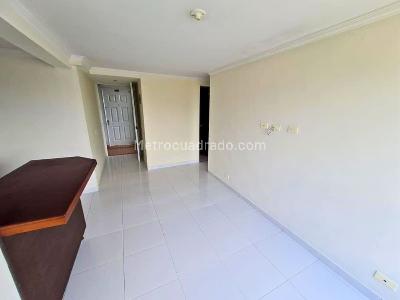 Apartamento en venta en Robledo, Medellín · foto 3 de 13