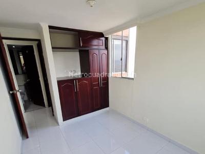 Apartamento en venta en Robledo, Medellín · foto 11 de 13