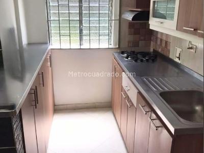Apartamento en venta en Zona Centro, Envigado · foto 3 de 12