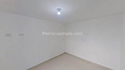 Apartamento de 3 alcobas en venta en El Paraiso, Bello, 55 m² · foto 11 de 20
