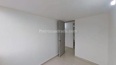Apartamento de 3 alcobas en venta en El Paraiso, Bello, 55 m² · foto 14 de 20