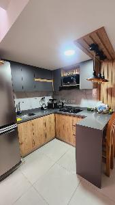 Casa de 4 alcobas en venta en Robledo, Medellín, 80 m² · foto 2 de 14