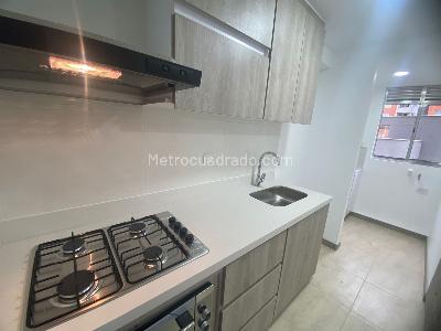 Apartamento de 3 alcobas en venta en Altos De Niquia, Bello, 51 m² · foto 3 de 17