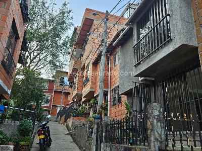 Casa de 3 alcobas en venta en Vereda La Pola, Medellín, 82 m² · foto 13 de 15