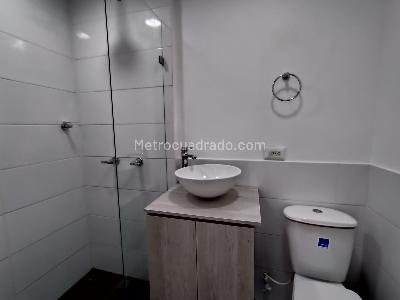 Apartamento de 3 alcobas en venta en Niquia, Bello, 71 m² · foto 6 de 20