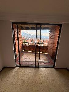 Apartamento de 3 alcobas en arriendo en La Castellana, Medellín, 90 m² · foto 11 de 18