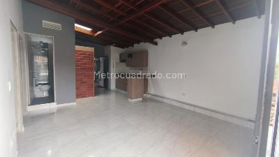 Apartamento de 2 alcobas en arriendo en Florencia, Medellín, 70 m² · foto 5 de 20