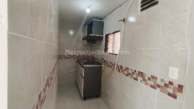 Apartamento de 2 alcobas en arriendo en Robledo, Medellín, 50 m² · foto 2 de 18