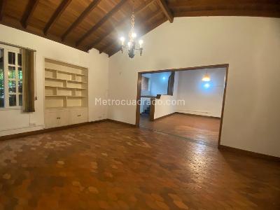 Casa en arriendo en El Poblado, Medellín · foto 14 de 20