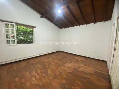 Casa en arriendo en El Poblado, Medellín · foto 19 de 20
