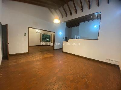 Casa en arriendo en El Poblado, Medellín · foto 8 de 20