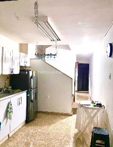 Casa de 3 alcobas en arriendo en Belen, Medellín, 82 m² · foto 2 de 9
