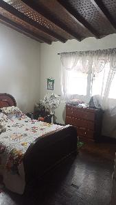 Casa de 4 alcobas en arriendo en Estadio, Medellín, 252 m² · foto 5 de 11