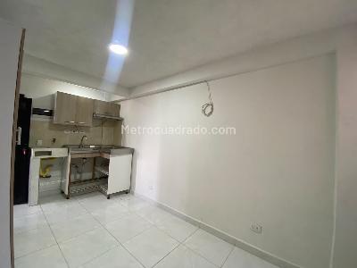 Apartamento de 1 alcoba en arriendo en La Pilarica, Medellín, 20 m² · foto 6 de 13