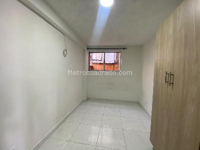 Apartamento de 1 alcoba en arriendo en La Pilarica, Medellín, 20 m² · foto 8 de 13